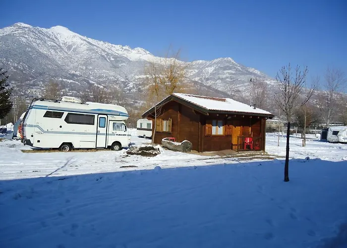 Camping Les Iles * Aoste