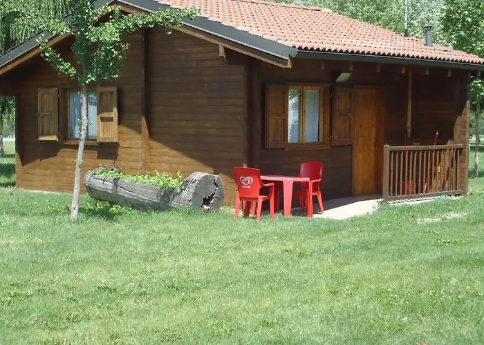 Camping Les Iles Village de vacances *